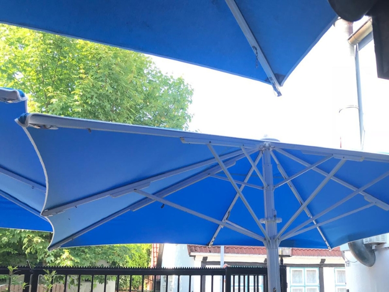 Aussenbeschattung_Sonnen-Schirme_Raumausstattung