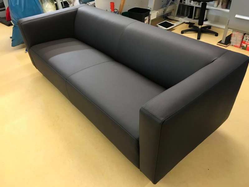 Polsterei_Ledercouch_Kappeln_Oelze