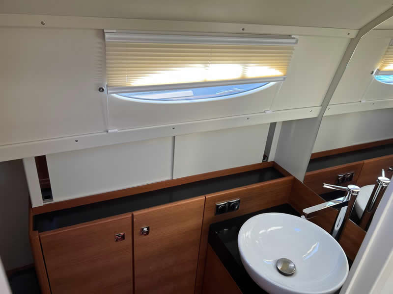 Sicht_und_Sonnenschutz_fuer_Yacht_Polsterei